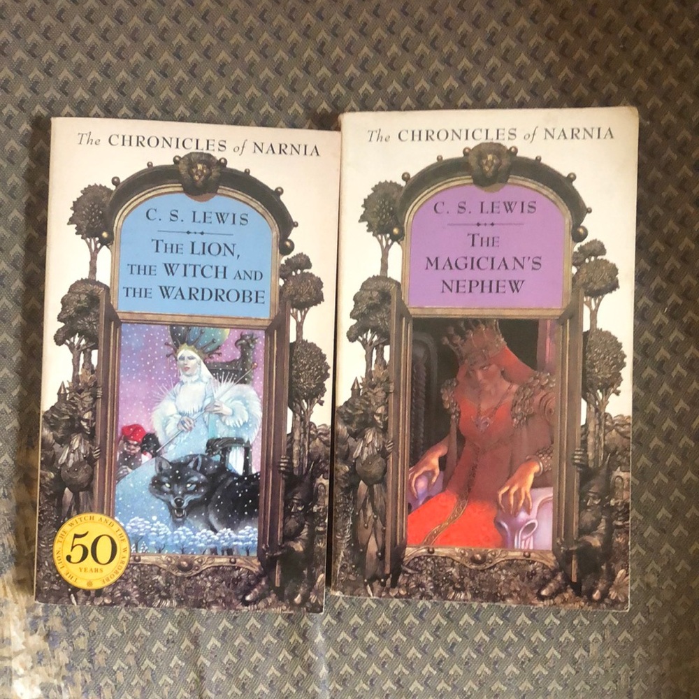 The Chronicles of Narnia Coffee Table Book Set